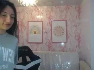 Freechat kilye-ch on CamSoda