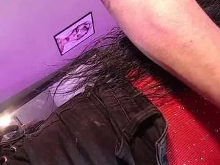 kimberly-thompsonn — make me happy [776 tokens remaining]