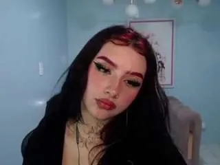 Offline koraa-t on CamSoda