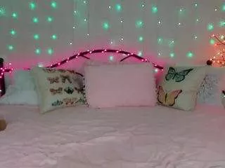 Offline koramarina on CamSoda