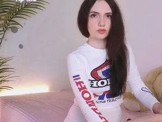 Offline kris-kiskis on CamSoda