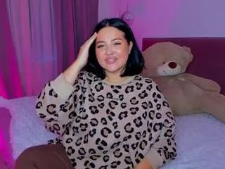 Offline kylielips on CamSoda