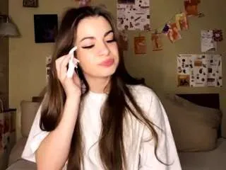 laurynersery — I'll show you the color of my panties [15 tokens remaining]