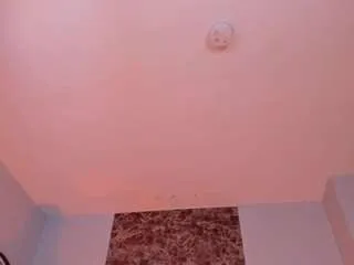 laylascarlett on CamSoda 