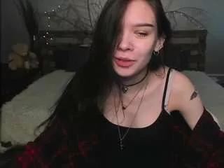 laylashineee from CamSoda