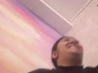 Offline leoniewinters on CamSoda