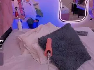 Offline lindarey-mr on CamSoda