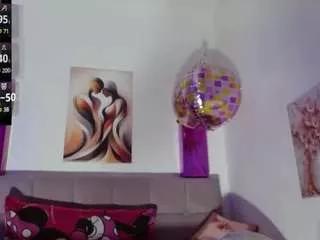 lola-star from CamSoda