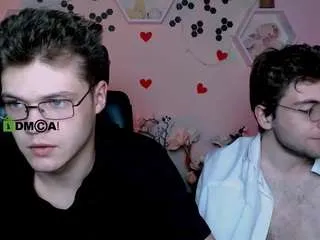 Offline lucas-long on CamSoda