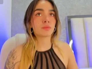 Offline lucy-vega on CamSoda