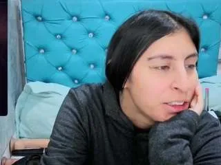 Offline maarymoon on CamSoda