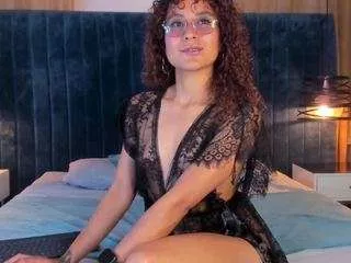 Freechat magic-varenka on CamSoda