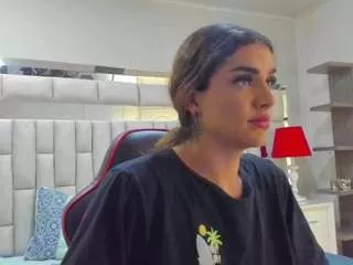 mariiahneedles on CamSoda