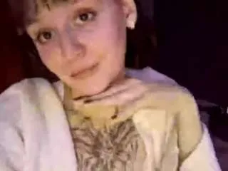 melaniefilipiak — bite my finger [22 tokens remaining]