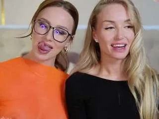 mia-cloudy — Golden Ticket Show: hot show! (66 tokens per ticket)