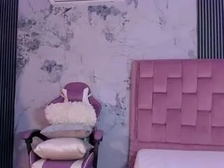 Offline mia-duarte-1 on CamSoda