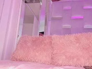 Offline mia-ssweett1 on CamSoda