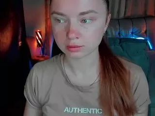 Freechat miaredfox on CamSoda