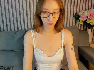 Offline michel1e-allen on CamSoda