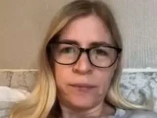 Offline milfsexyjen on CamSoda