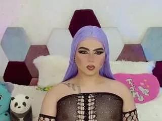 miss-adriana from CamSoda