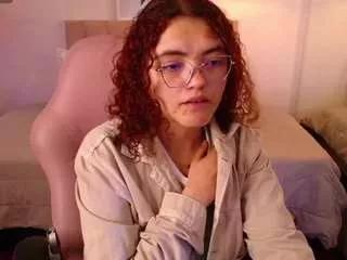 miss-brave from CamSoda
