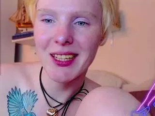 Offline missseverina on CamSoda