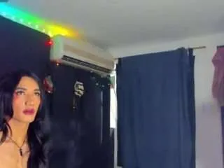 Freechat nahomyxxx on CamSoda