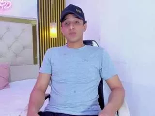 Offline naturo-sex on CamSoda