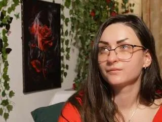 Offline naughtyhomemade17 on CamSoda