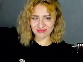 nellyicee from CamSoda