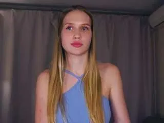 Freechat nerissamcinroy on CamSoda