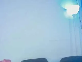 Freechat nikkitadragon on CamSoda