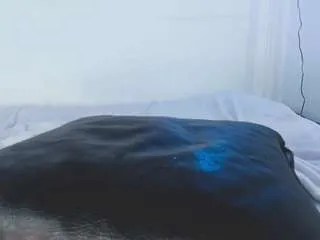 Freechat nikkitadragon on CamSoda