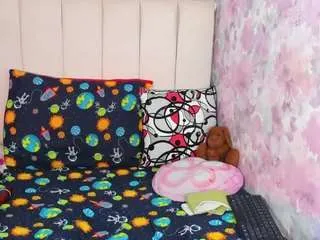 Offline pamela-and-eva on CamSoda