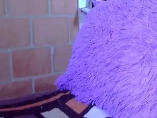 Freechat pamelapretty on CamSoda