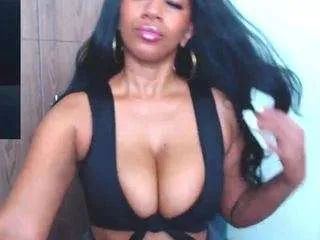 Offline pinkceeleste on CamSoda