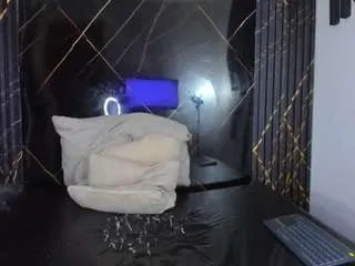 princesslovez on CamSoda