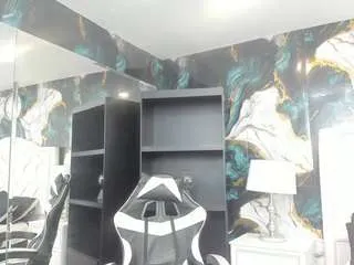 Freechat rave-connor on CamSoda