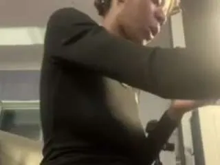 Offline rubivixxen on CamSoda