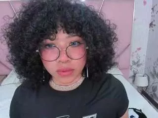 Offline safiro-agata on CamSoda