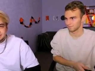 Offline saimon-best on CamSoda