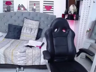 Freechat salomecastro99 on CamSoda