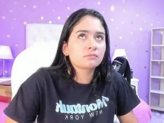 scarlette15 on CamSoda