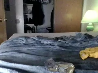 Offline sexyslutchocolate on CamSoda