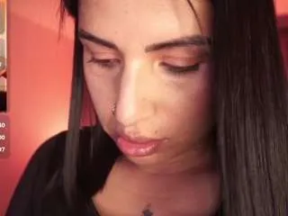 Offline sheyla-hills on CamSoda