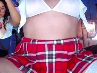 Freechat shylysweet on CamSoda