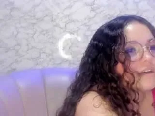 Freechat shylysweet on CamSoda
