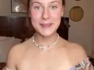 shyypetitebabyy from CamSoda