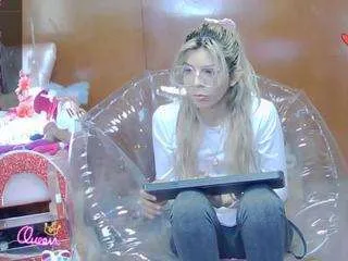 skinnyteen on CamSoda